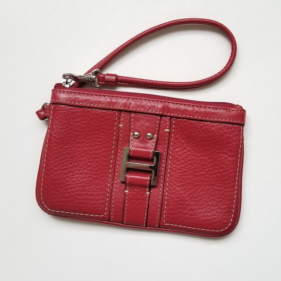 Fossil Handbags - NWOT Red Leather Fossil Wristlet